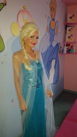 Princess Elsa 